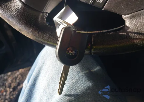 2015 Ford Expedition Xl z USA, uszkodzony, nr VIN 1FMJU1GT6FEF50860